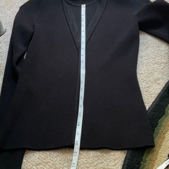 Cushnie heavy black sweater. Size medium. - Picture 9 of 11